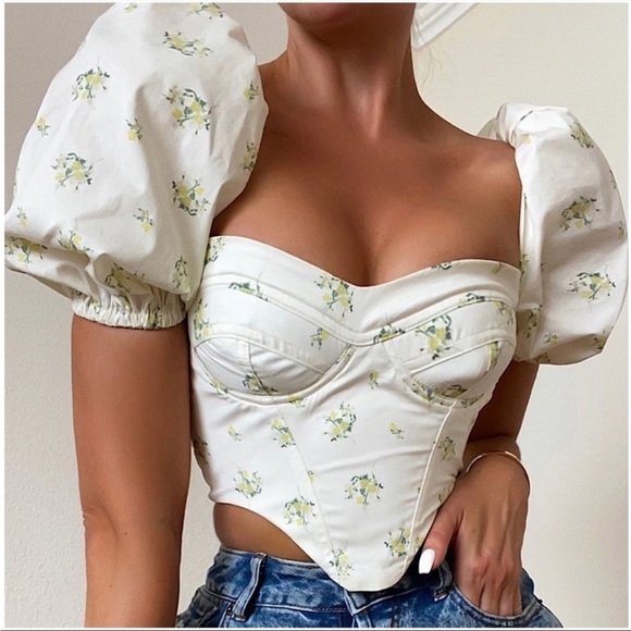House of CB Tops - HOUSE OF CB ‘Tabitha’ Ivory Floral Puff Sleeve Corset NWOT